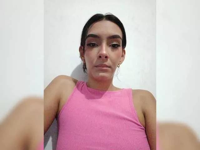 KellyMartiin from BongaCams