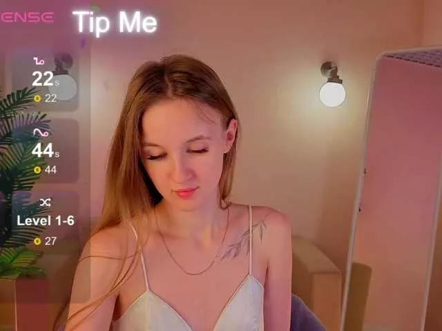 Kiana-White from BongaCams is Freechat