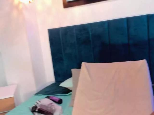 KickyMinaj from BongaCams