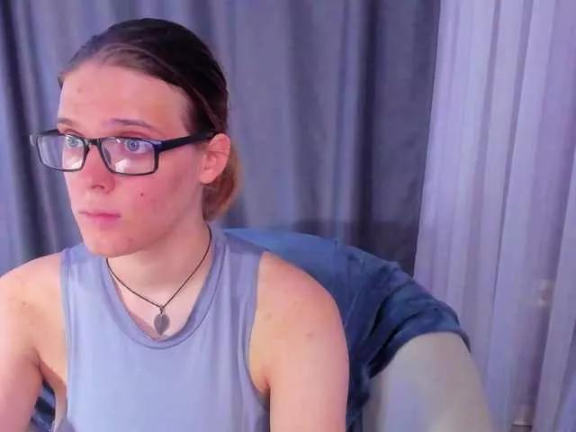 KIKIKrash from BongaCams is Freechat