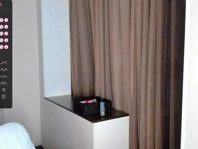 Kimmber from BongaCams