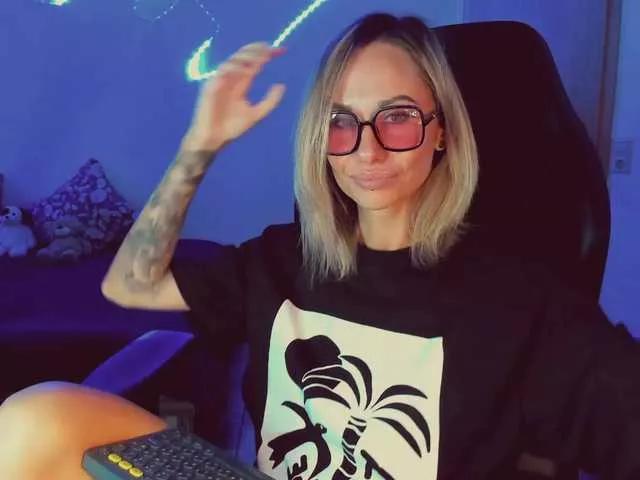 kirillenok from BongaCams