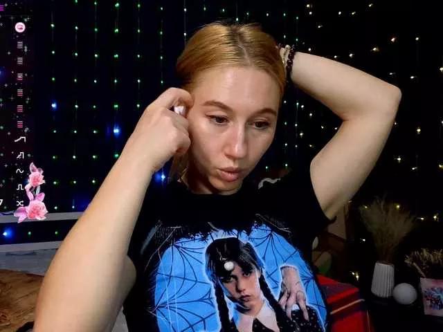 kiska-wansday07 from BongaCams
