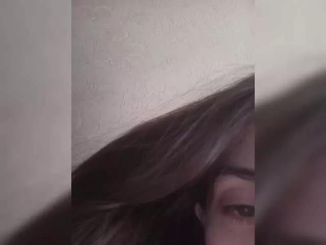 Kissa-is-klassa-a from BongaCams is Freechat