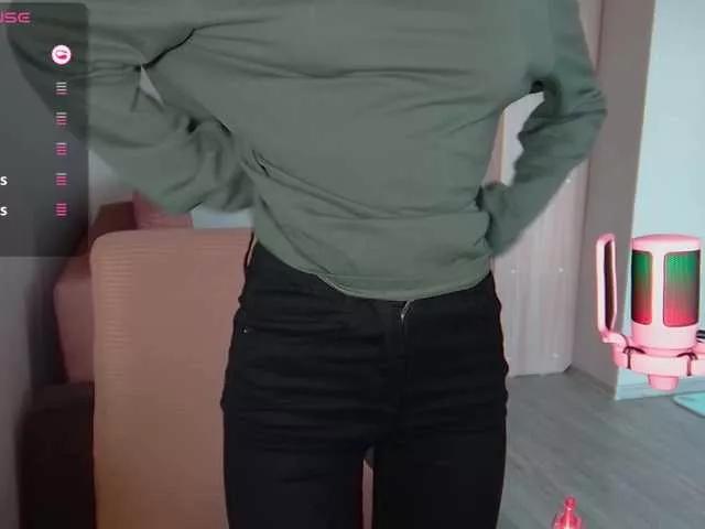 kissesliza from BongaCams