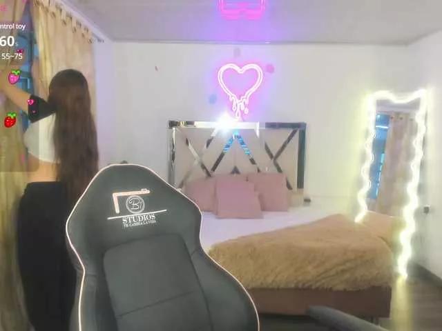KISSI-TAY from BongaCams
