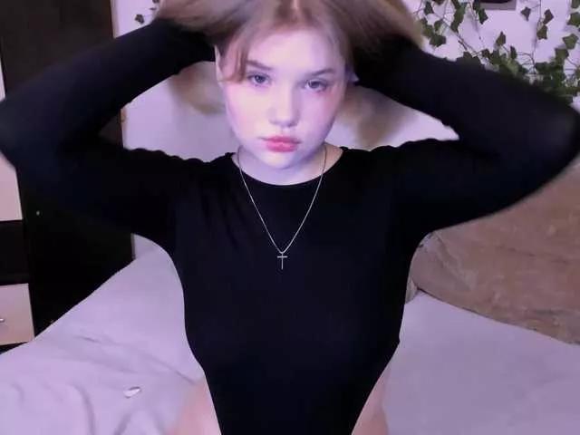 KITI111 from BongaCams