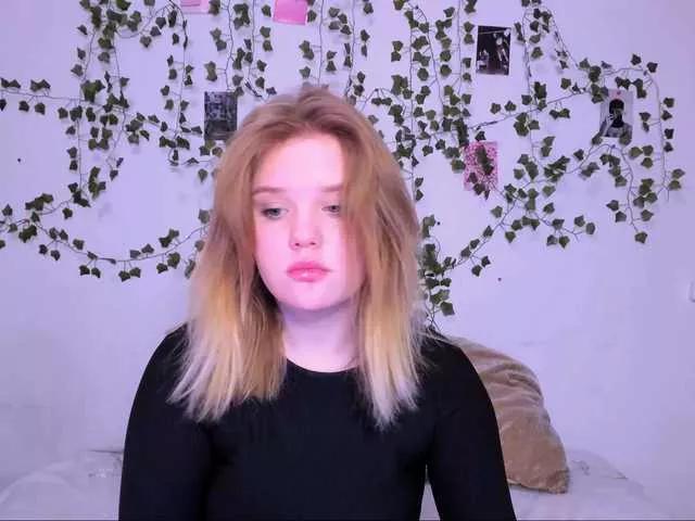 KITI111 from BongaCams