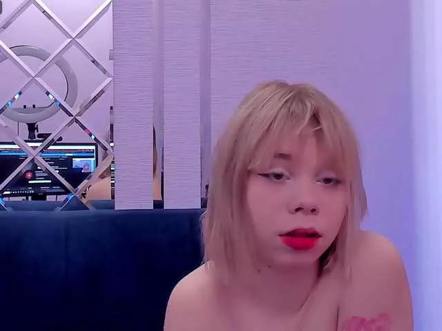 kittygold18 from BongaCams is Freechat