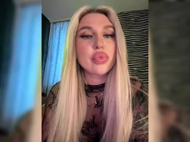 Photos of Kotofeyka1 from BongaCams is Freechat
