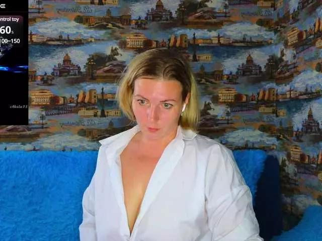 Lady-Luck from BongaCams is Freechat