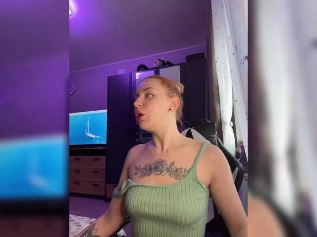 LanaKs from BongaCams
