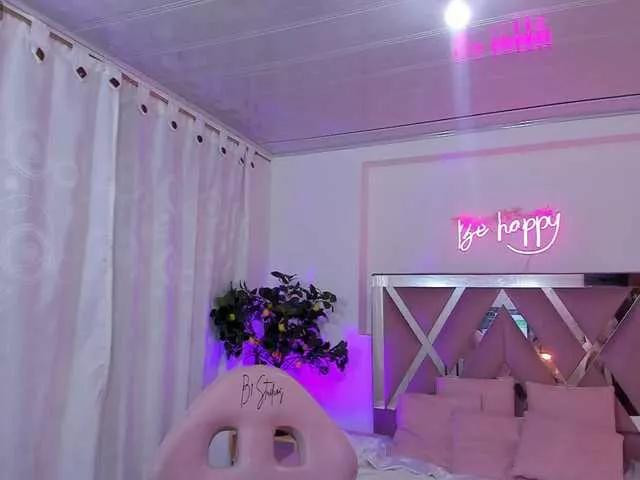 Laraa-tay from BongaCams