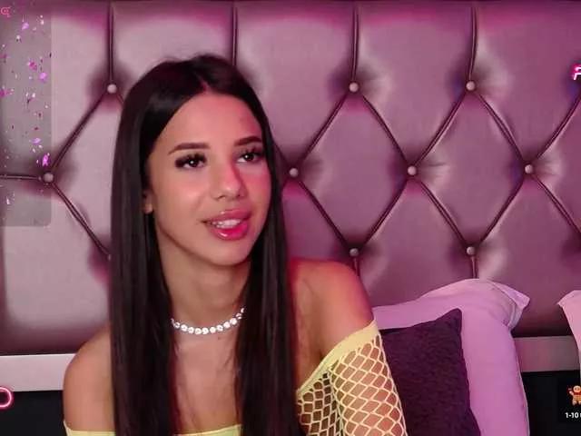 LaraKennt from BongaCams