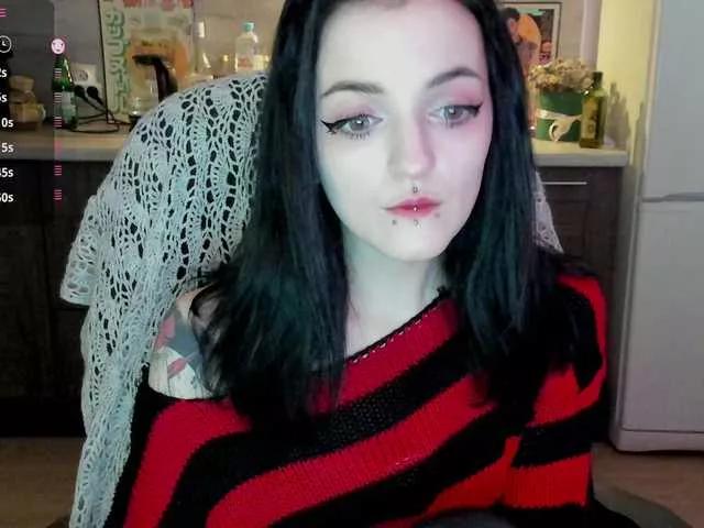 lddwntr from BongaCams