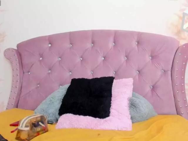 LeexiRosee from BongaCams