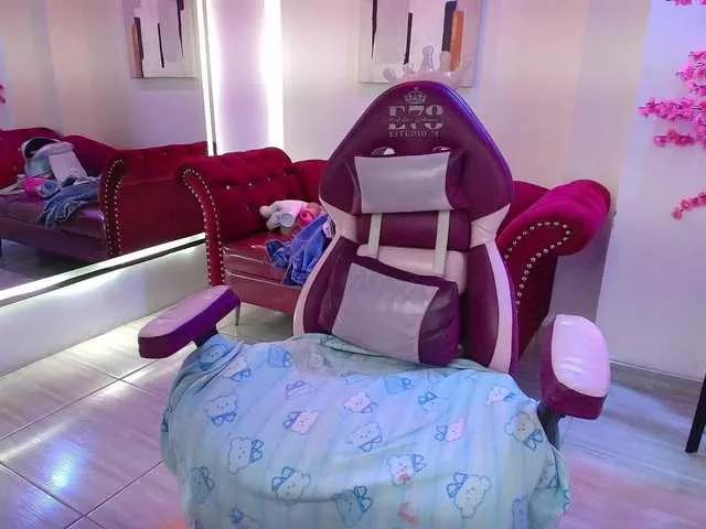 leia-queens from BongaCams is Freechat