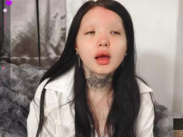 Leinbone webcams show profile image 