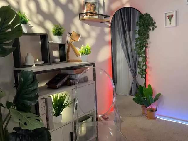 LelaRyan from BongaCams