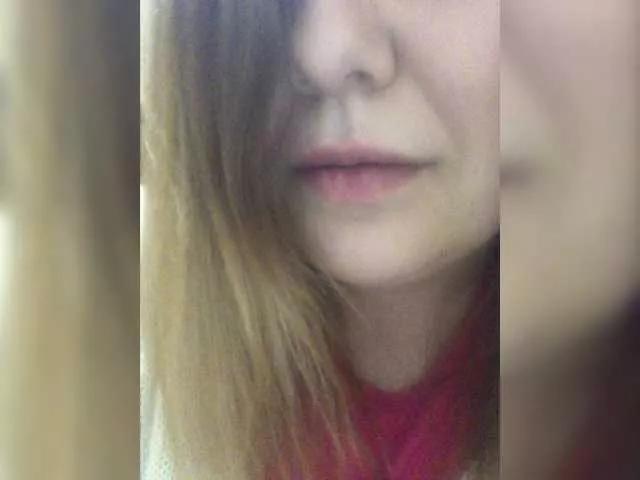 Lilbrandy1 from BongaCams