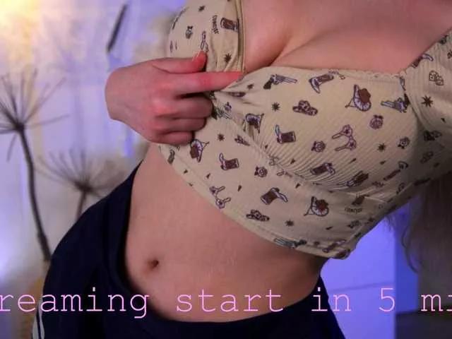 lili-meow from BongaCams