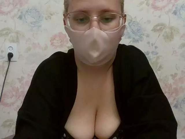 Lilithaa from BongaCams