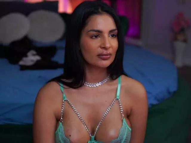 LiloMahe from BongaCams is Freechat