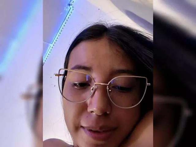 lilyC1 from BongaCams is Freechat