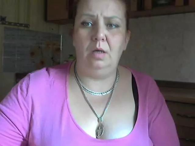 LilyTanya from BongaCams
