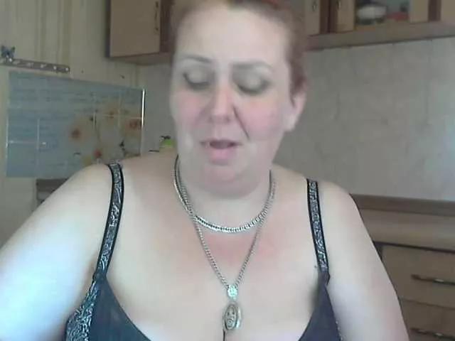 LilyTanya from BongaCams