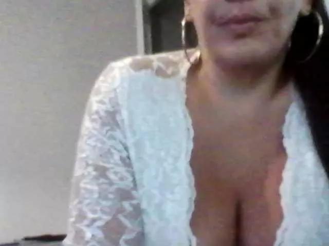 Lindafrancaise from BongaCams is Freechat