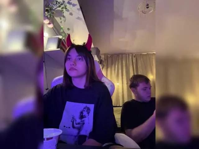 lissazmark2 from BongaCams