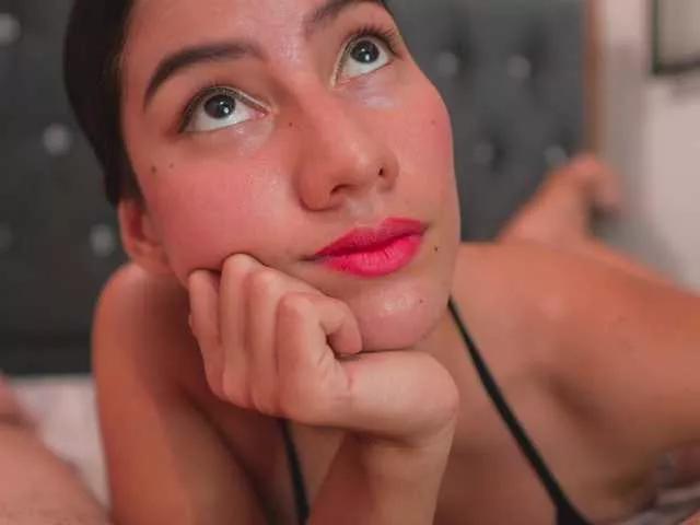 Little-Crazy from BongaCams