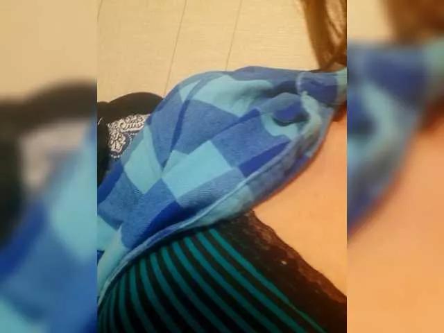 little-pussy3 from BongaCams