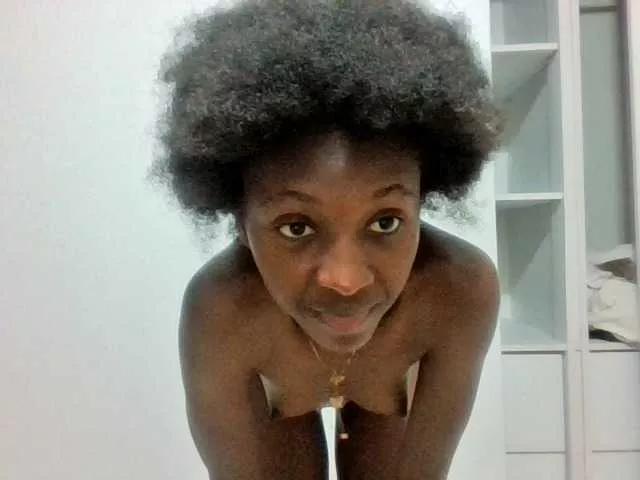 Littlekiki from BongaCams is Freechat