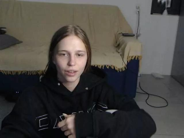 Littlemolly1 from BongaCams is Freechat