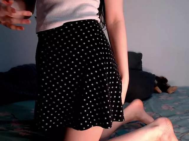 littleowlx from BongaCams