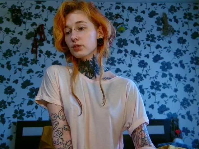 LittleSpaceMouse- from BongaCams