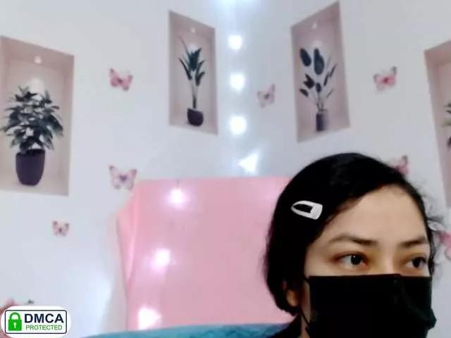 LittlewxjButterfly from BongaCams is Freechat