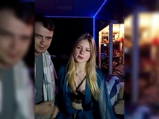 Photos of Lois-Alex from BongaCams is Freechat