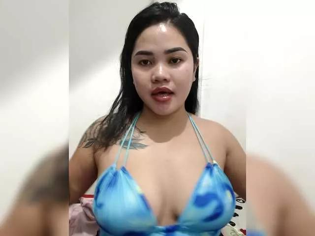 Lolaa15 from BongaCams