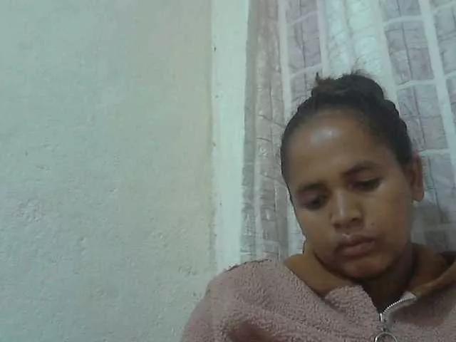 Lolahsexy from BongaCams
