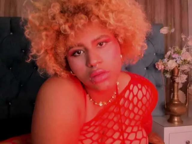Lolalicious from BongaCams