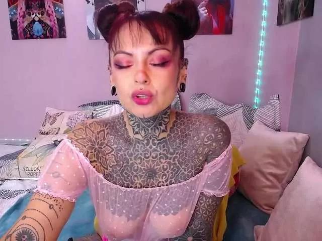 LolaRouse from BongaCams is Freechat