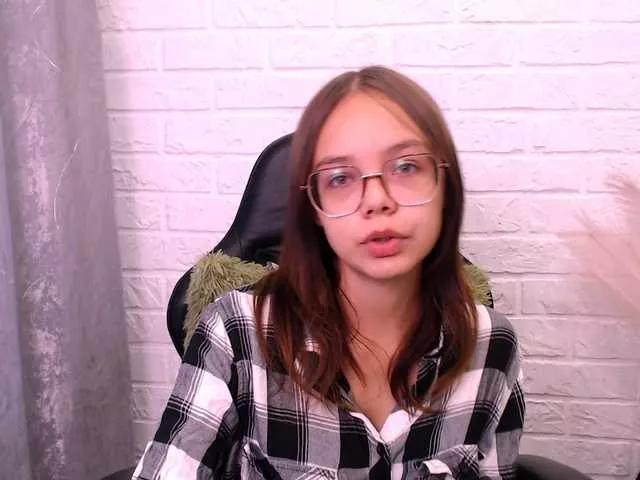 LollyPolly from BongaCams