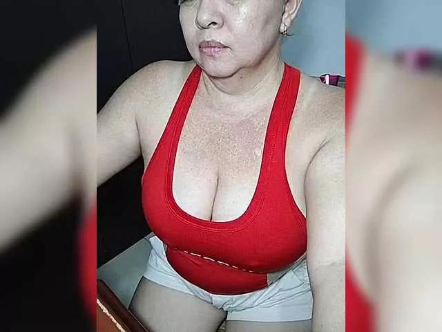 LolytaWOMAN from BongaCams