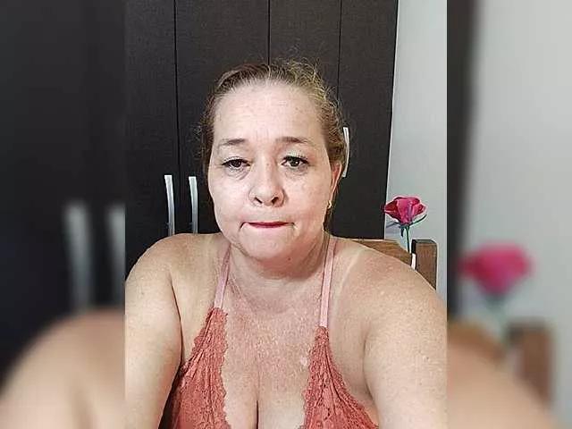 LolytaWOMAN from BongaCams