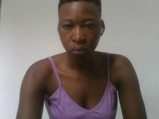 Luckyshee14 from BongaCams is Freechat