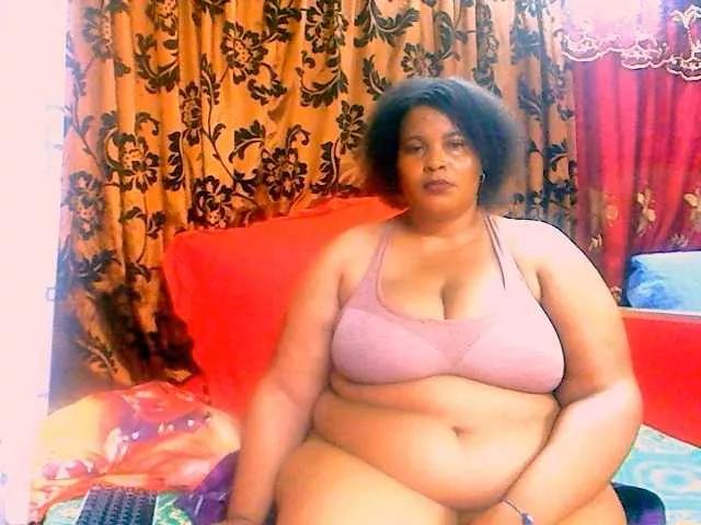 Lucyivory from BongaCams is Freechat