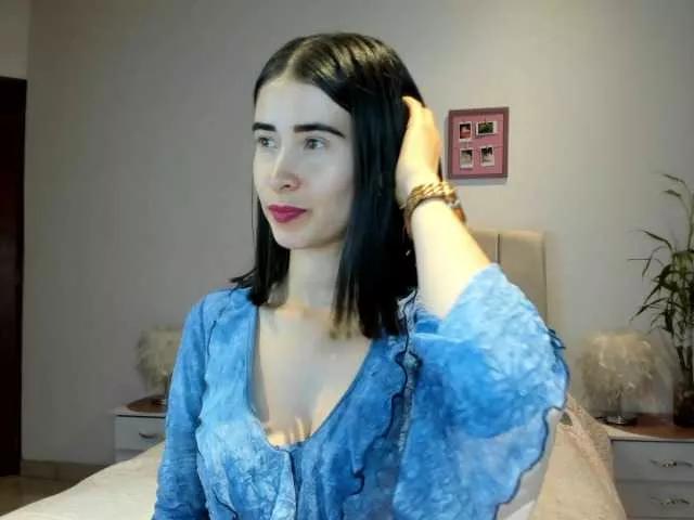 macarena-60 from BongaCams